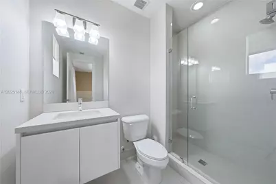 7525 NW 103rd Pl, Doral, FL 33178 - Photo 60