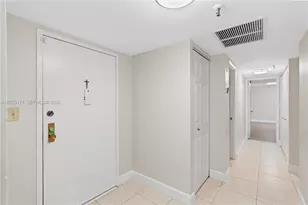 671 NE 195th St, Miami, FL 33179 - Photo 26