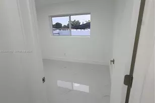 18520 NW 42nd Pl, Miami Gardens, FL 33055 - Photo 16