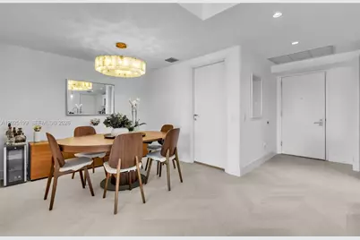 1300 Brickell Bay Dr #3408, Miami, FL 33131 - Photo 6