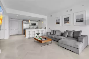 1300 Brickell Bay Dr, Miami, FL 33131 - Photo 1