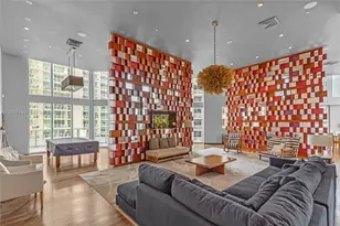1300 Brickell Bay Dr, Miami, FL 33131 - Photo 32