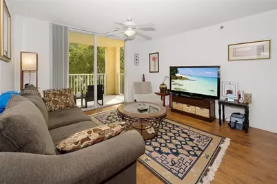 19555 E Country Club Dr #8408, Aventura, FL 33180 - Photo 2