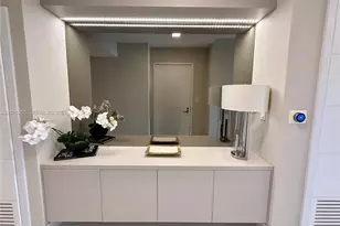 400 Sunny Isles Blvd, Sunny Isles Beach, FL 33160 - Photo 6