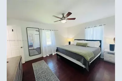 18962 SW 94th Ave, Cutler Bay, FL 33157 - Photo 14