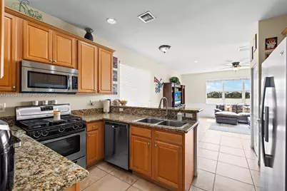 116 Berenger Walk, Royal Palm Beach, FL 33414 - Photo 14