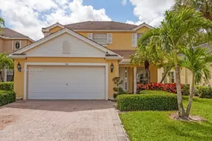 116 Berenger Walk, Royal Palm Beach, FL 33414 - Photo 1