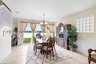 116 Berenger Walk, Royal Palm Beach, FL 33414 - Photo 6