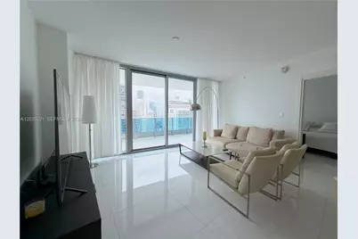 200 Biscayne Boulevard Way #4104, Miami, FL 33131 - Photo 6
