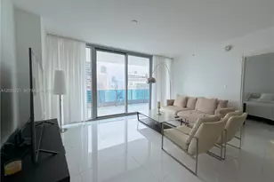 200 Biscayne Blvd Way, Miami, FL 33131 - Photo 6