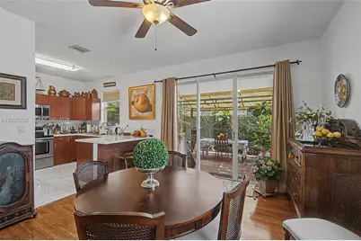 12853 SW 135th St, Miami, FL 33186 - Photo 6