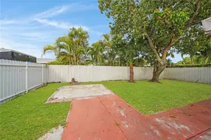 1201 SW 142nd Ave, Miami, FL 33184 - Photo 28