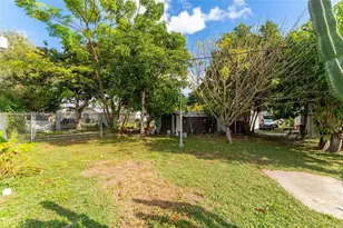 445 NW 8th St, Homestead, FL 33030 - Photo 20