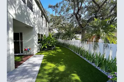 9832 NW 9th Ct, Plantation, FL 33324 - Photo 28