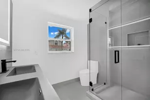 1089 SE 6th Ave, Dania Beach, FL 33004 - Photo 12