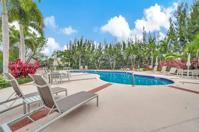 1089 SE 6th Ave, Dania Beach, FL 33004 - Photo 44