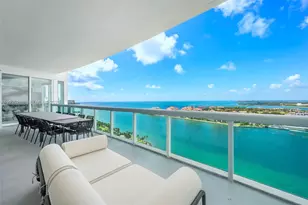 1000 S Pointe Dr, Miami Beach, FL 33139 - Photo 54