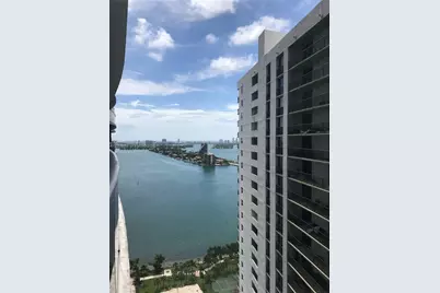 488 NE 18th St #3002, Miami, FL 33132 - Photo 4
