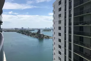 488 NE 18th St, Miami, FL 33132 - Photo 4