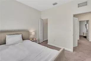 20433 NW 4th Ct, Miami Gardens, FL 33169 - Photo 18