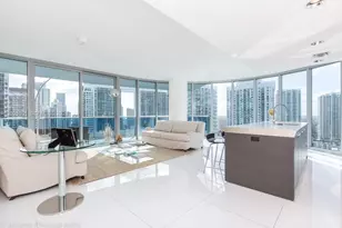 200 Biscayne Blvd Way, Miami, FL 33131 - Photo 1