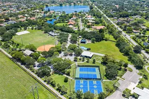 14630 Madison Pl, Davie, FL 33325 - Photo 32