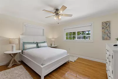 1380 Miami Springs Ave, Miami Springs, FL 33166 - Photo 12