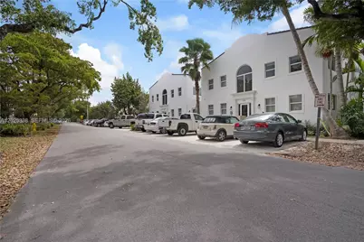 628 Santander Ave #3, Coral Gables, FL 33134 - Photo 22