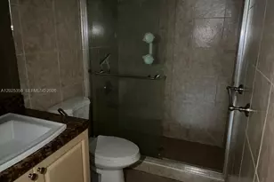 15570 SW 76th Ln, Miami, FL 33193 - Photo 20