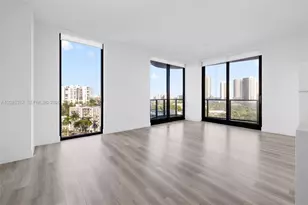 101 Diplomat Pkwy, Hallandale Beach, FL 33009 - Photo 8