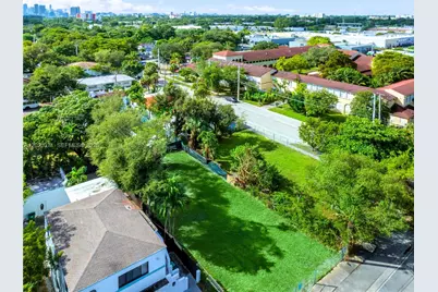 508 NE 67th St, Miami, FL 33138 - Photo 6
