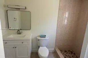 2711 Dewey St, Hollywood, FL 33020 - Photo 34