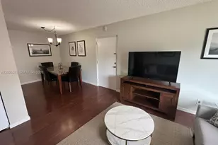 10834 N Kendall Dr, Miami, FL 33176 - Photo 2
