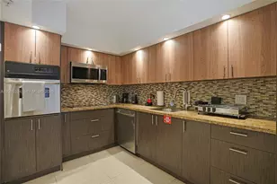 4001 S Ocean Dr, Hollywood, FL 33019 - Photo 12