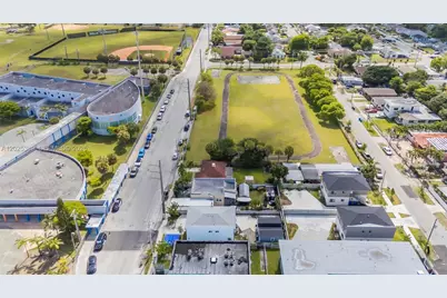 1180 NW 67th St #2, Miami, FL 33150 - Photo 22