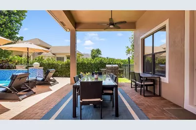 8891 Equus Cir, Boynton Beach, FL 33472 - Photo 40