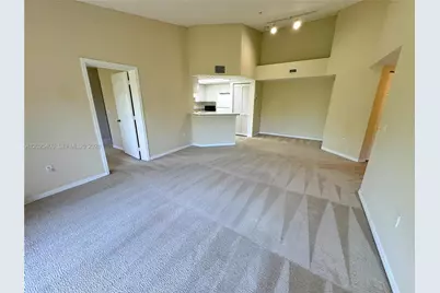 2039 SE 10th Ave #509, Fort Lauderdale, FL 33316 - Photo 4