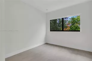 2841 SW 27th St, Miami, FL 33133 - Photo 20