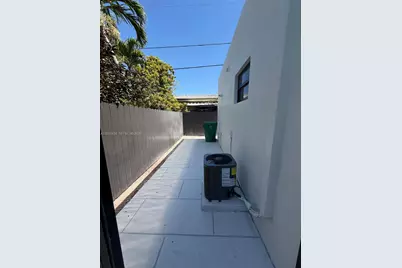 1703 SW 16th, Miami, FL 33145 - Photo 24