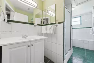 7762 NW 9th Ave, Miami, FL 33150 - Photo 16