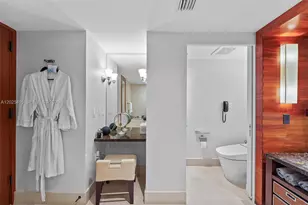 6801 Collins Ave, Miami Beach, FL 33141 - Photo 20