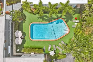 10004 E Bay Harbor Dr, Bay Harbor Islands, FL 33154 - Photo 20