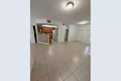 681 SW 7th St #681, Florida City, FL 33034 - Photo 2