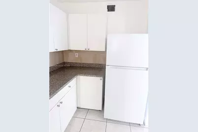 615 NW 177th St #104, Miami Gardens, FL 33169 - Photo 4