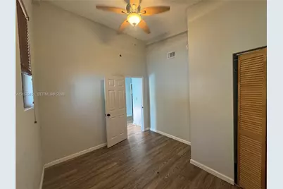 823 NE 19th Ave #1-3, Fort Lauderdale, FL 33304 - Photo 18