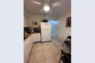 11016 SW 7th St, Miami, FL 33174 - Photo 8