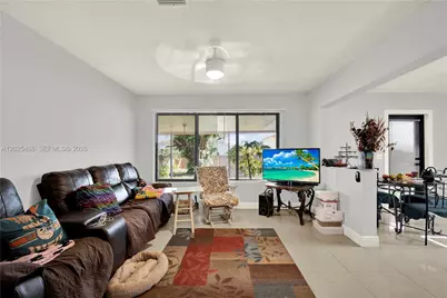 851 SW 1st St, Florida City, FL 33034 - Photo 12