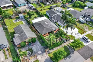 851 SW 1st St, Florida City, FL 33034 - Photo 30