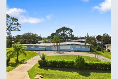 310 E Olive Ave, Port Saint Lucie, FL 34952 - Photo 1