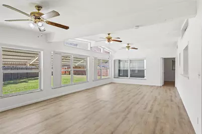 310 E Olive Ave, Port Saint Lucie, FL 34952 - Photo 10